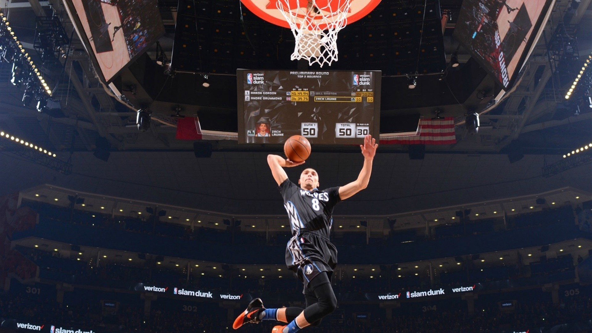 华体会官方-电竞鬼才乱入NBA？Doinb雄鹿之战势不可挡，赛况魔幻引全网炸锅！
